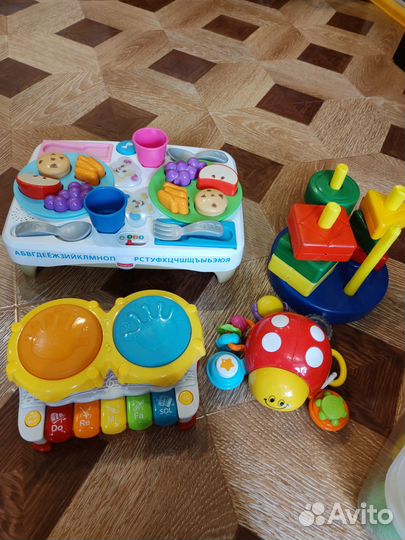 Развивающие игрушки