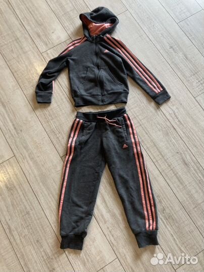 Спортивный костюм adidas для девочек