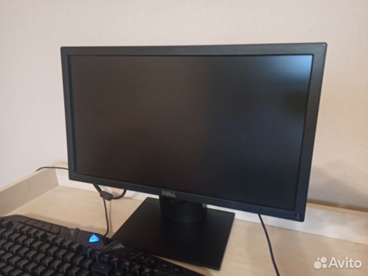 Монитор dell