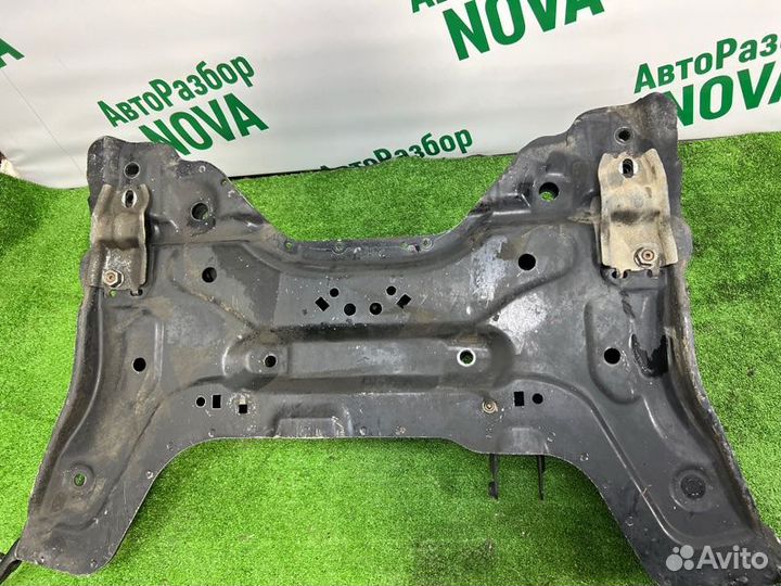 Подрамник передний Peugeot 308 1 1.6 EP6 2008