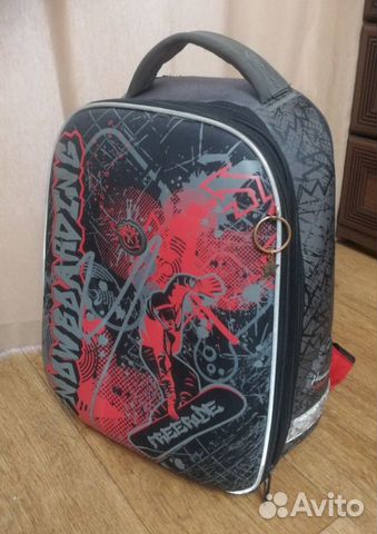 Рюкзак школьный Hummingbird для мальчика