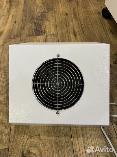 Пылесос для маникюра