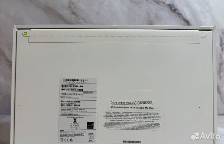 Macbook air 13 8/256 M2 2022 space gray (новый)