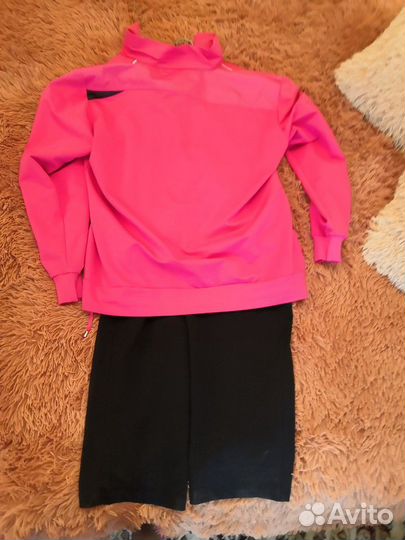 Костюм спортивнвй