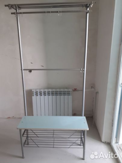 Вешалка в прихожую