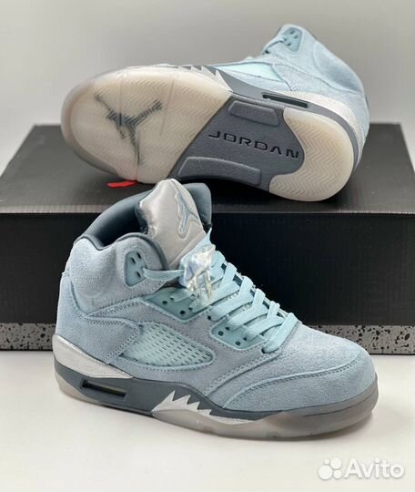 Nike Air Jordan 5 Retro
