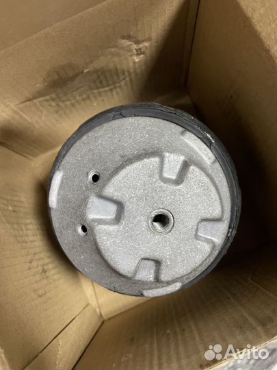 Подушка двигателя m112