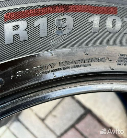 Kumho Ecsta PS71 SUV 255/50 R19 и 285/45 R19 107Y