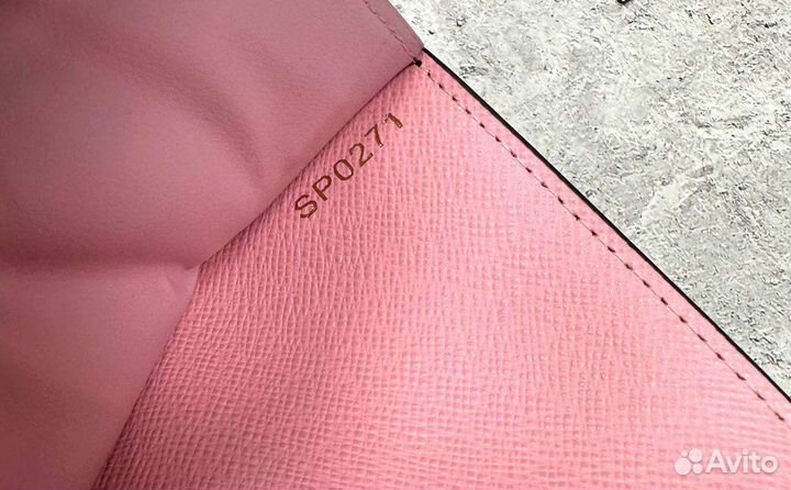 Обложка на паспорт louis vuitton