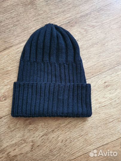 Шапки женские ручная работа