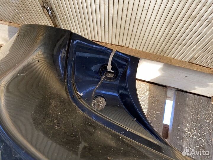 Бампер задний Аурис 1(дорест) Toyota Auris