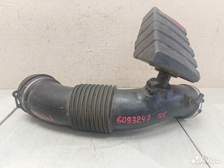 Патрубок воздушного фильтра