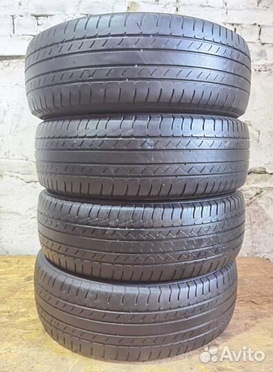 Michelin Latitude Tour HP 225/65 R17 102H