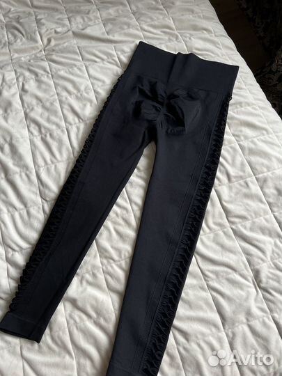 Тайтсы леггинсы пуш ап