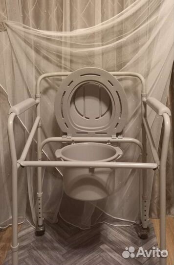 Санитарный стул туалет на колесах