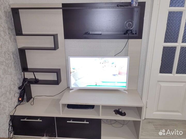 Стенка в гостиную