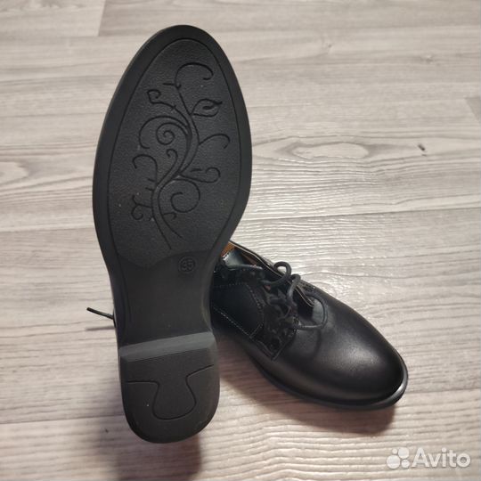 Туфли для девочки 35 размер