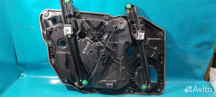 Стеклоподъемник электр. передний правый VW Touare