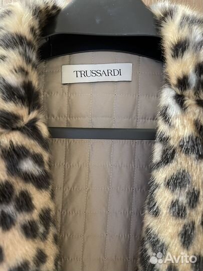 Меховое пальто