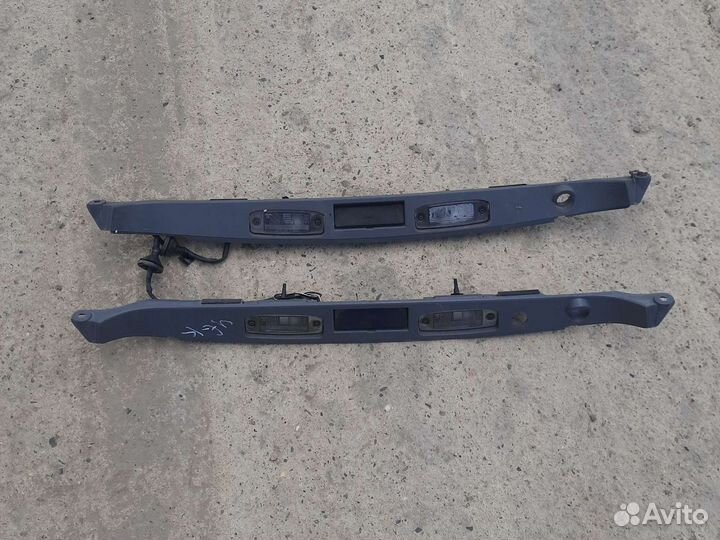 Подсветка номера с кнопкой Hyundai Sonata 6 YF