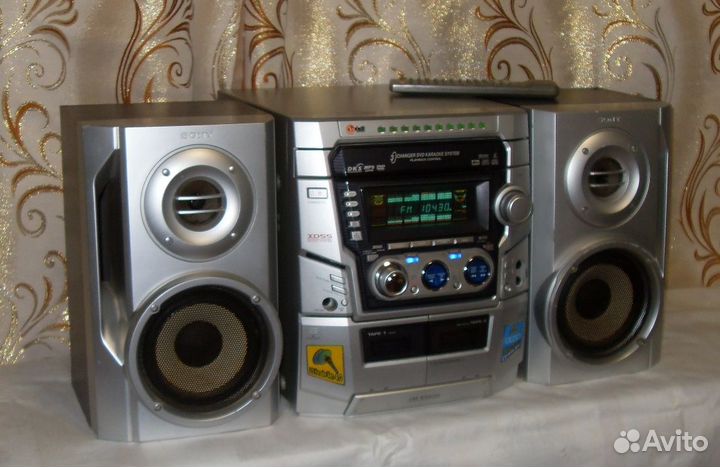 Мощный музыкальный центр Lg