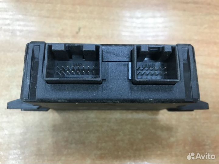 Блок управления парктроником Audi A4 B5 с1994-2001