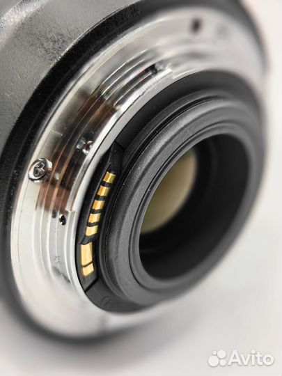 Объектив Canon ef s 18-135 mm