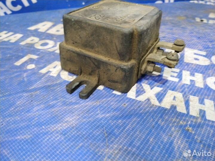 Реле Газ Волга 24 седан 402 1983