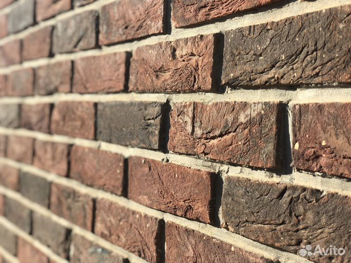 На цоколе тамбов. Кладка м. Кладка м. Заполнение кирпичом. Кирпичная кладка.