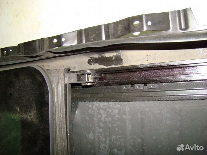 Люк крыши BMW 530i E60 2007г. (1000 мелочей) для B