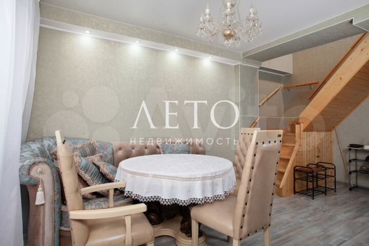 4-к. квартира, 118 м², 5/5 эт.