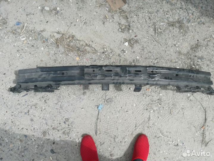 Усилитель бампера Kia Cerato, 2004 - 2007 гг