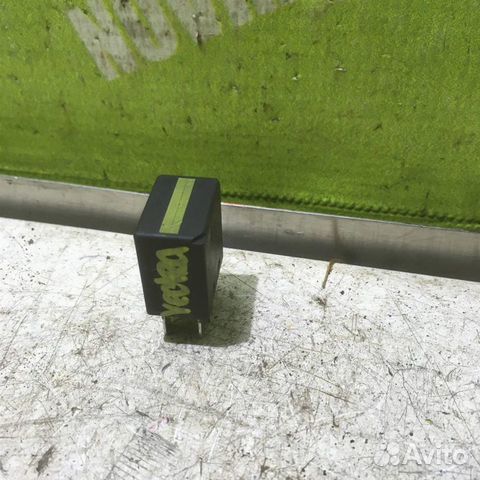 Реле поворотов Опель Вектра Б