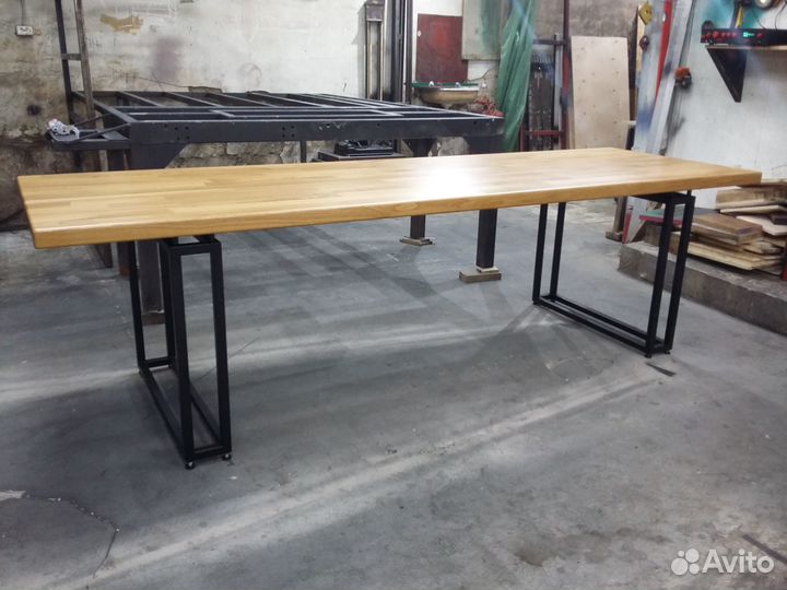 Стол дубовый