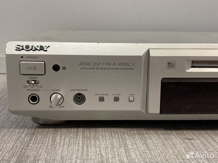 MiniDisc дека Sony MDS-JE640