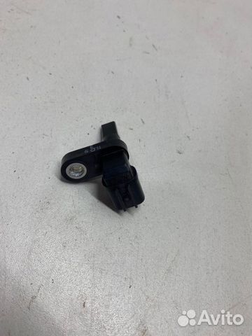 Датчик abs правый Toyota Land Cruiser 200