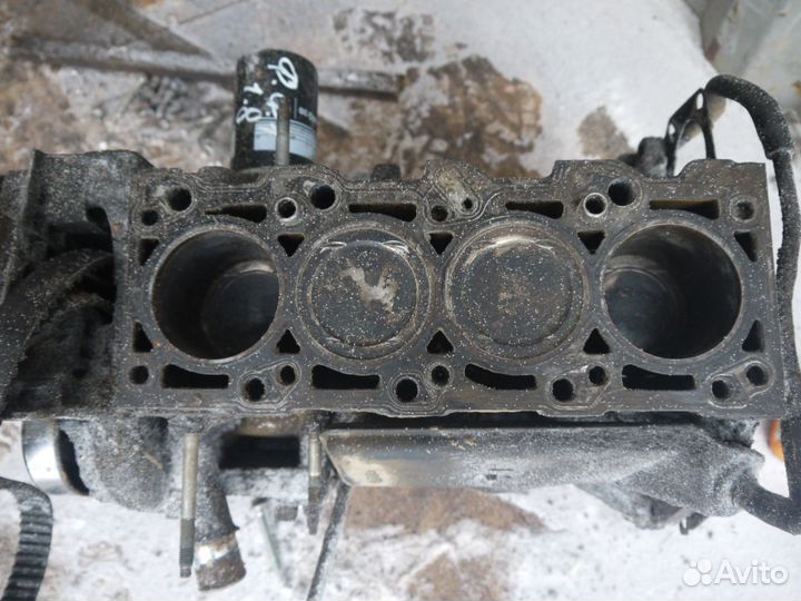 Двигатель блок ford eydk 1.8 Zetec