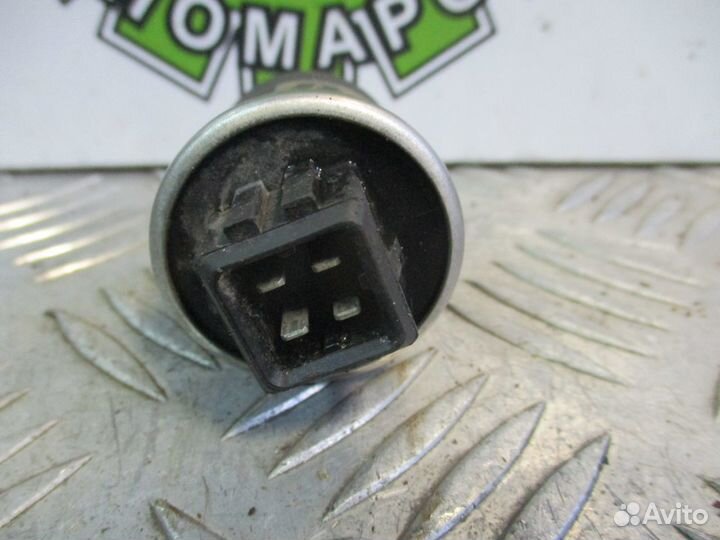 Датчик кондиционера Ауди А4 Б5 1.6 ADP