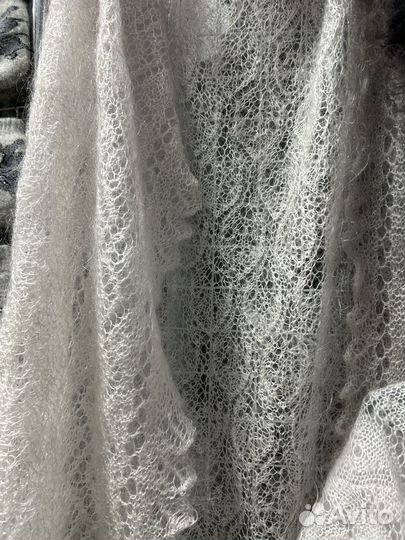 Пуховый шаль платок новый