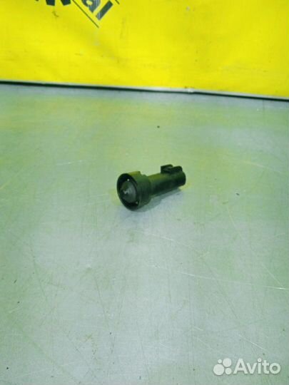 Выключатель концевой передний Kia Ceed Ed хэтчбек