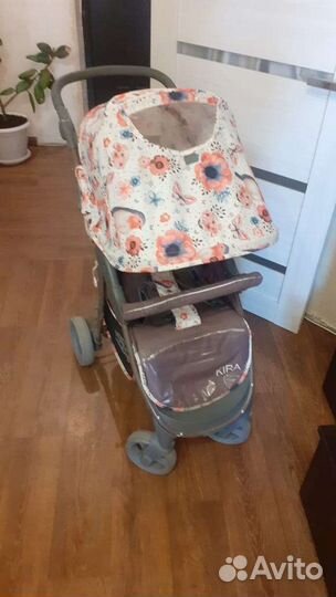 Прогулочная коляска