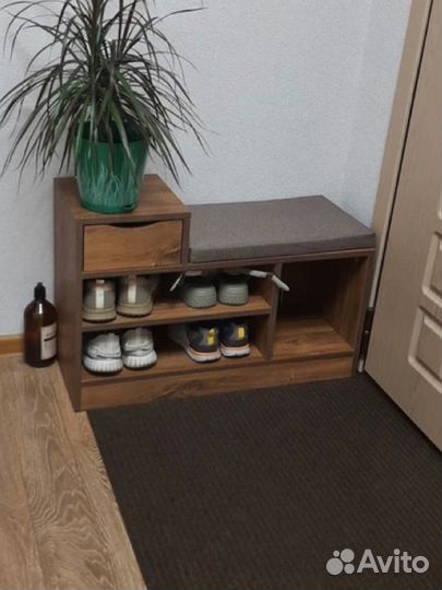 Обувница с мягким сиденьем и ящиком Ш80