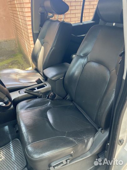 Nissan Pathfinder 2.5 AT, 2008, 260 000 км