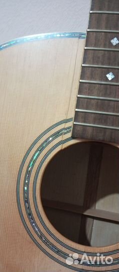 Акустическая гитара yamaha