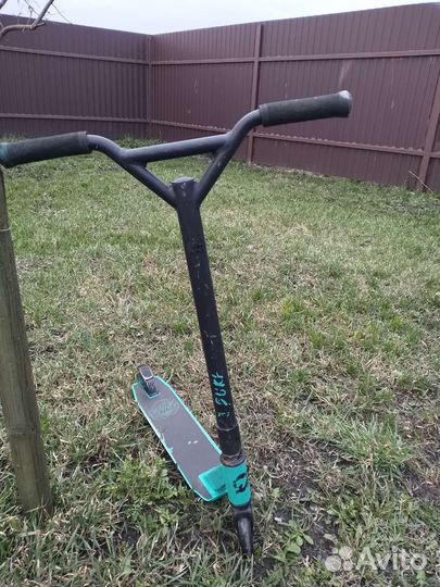 Трюковой самокат