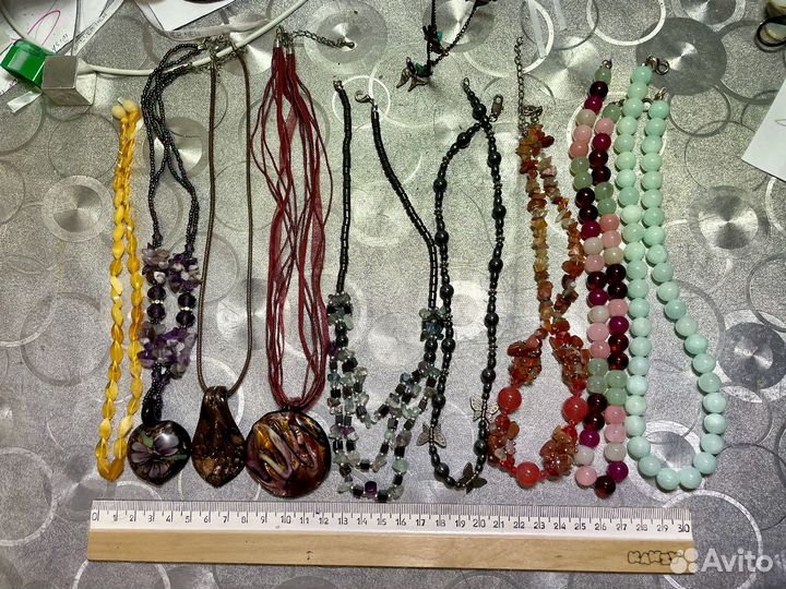 Бусы, кулоны, подвески