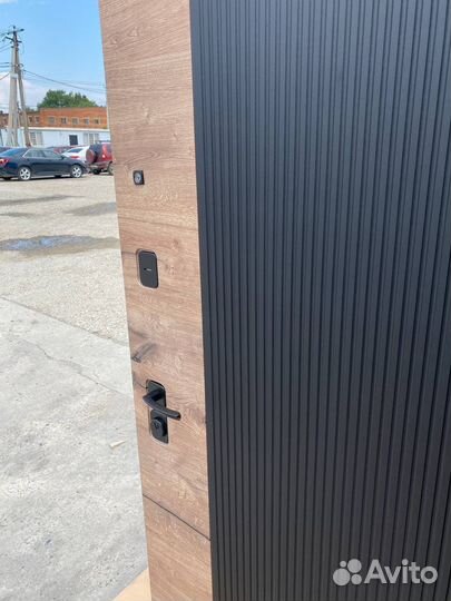 Дверь входная в наличии