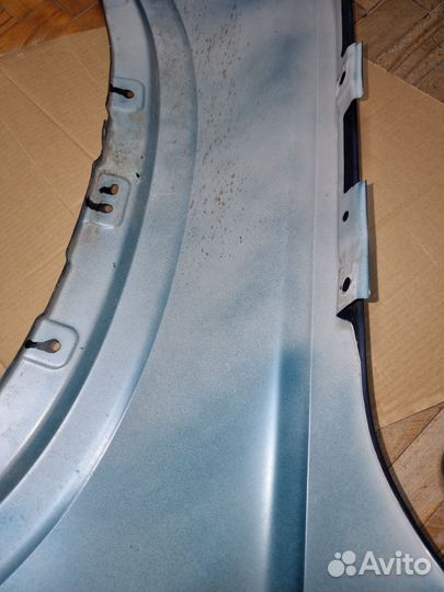 Крыло на geely монжаро