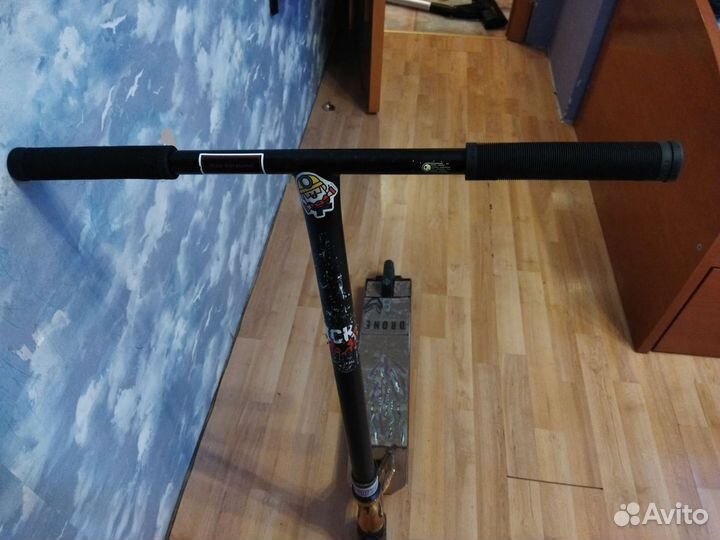 Трюковой самокат