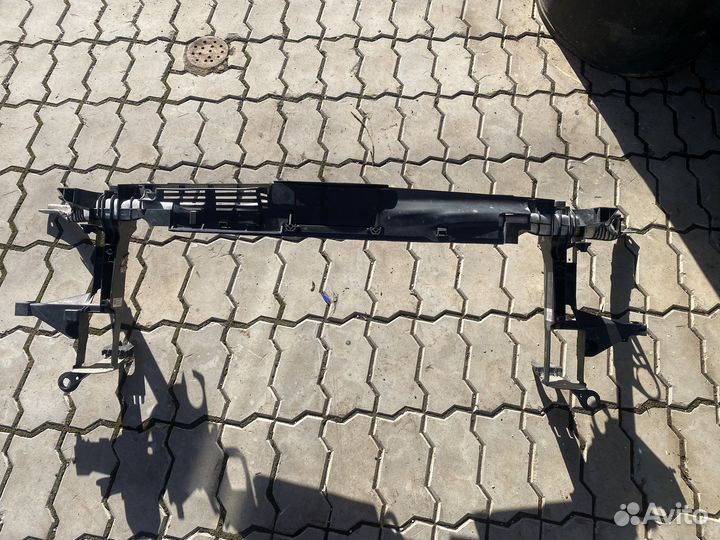 Поперечина передняя A2466200234